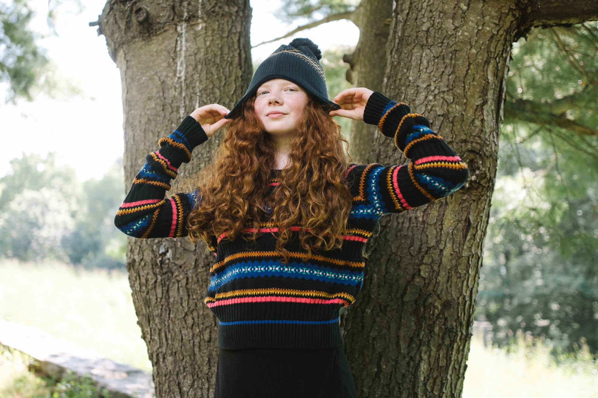 AKIA SWEATER